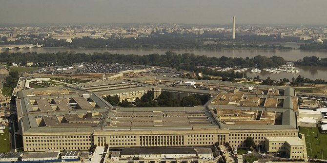 Pentagon’dan açıklama Suriye'de 65 bin kişiye silah