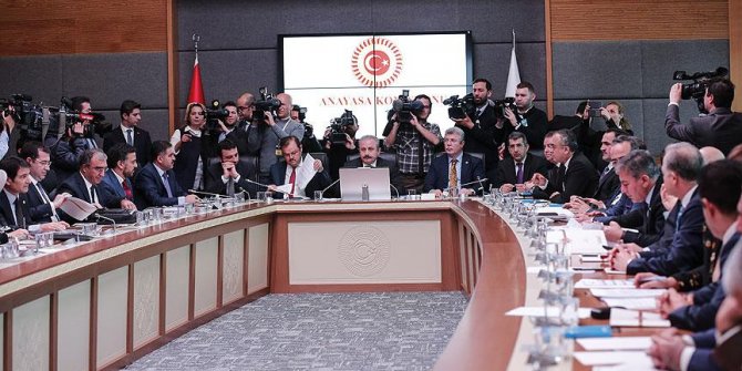 Anayasa Komisyonu ortak seçim önergesi için toplanıyor