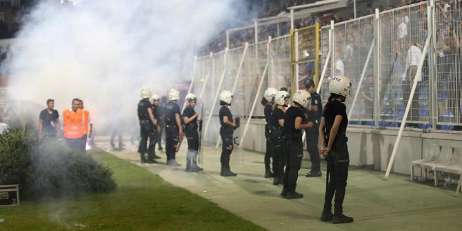 Türk futbolunun kanayan yarası: Tribün olayları