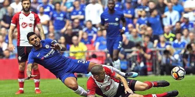 Chelsea kupada finale çıktı