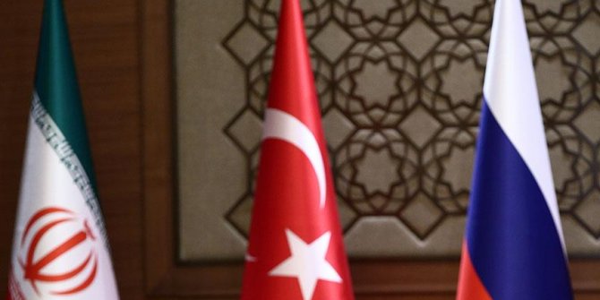 Türkiye-Rusya-İran dışişleri bakanları Moskova'da toplanıyor