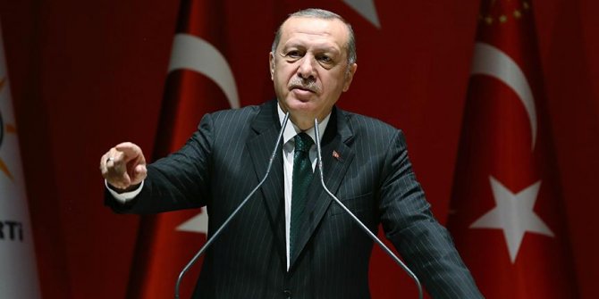 Diktatör görmek isteyen zorla parti değiştirtenlere bakmalı