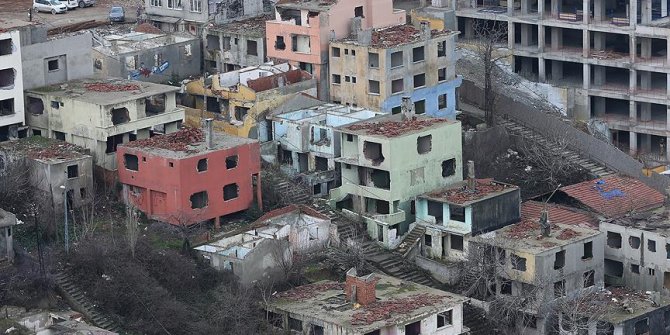 Kaçak gecekondu sahiplerine sadece enkaz bedeli ödenecek