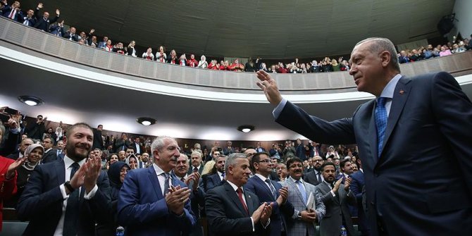 AK Parti'nin yeni kampanya şarkısı 'Er oğlu Erdoğan'