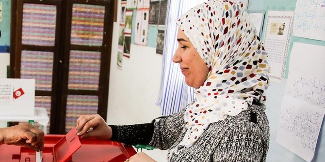 Gözlemciler Tunus seçimlerinden memnun