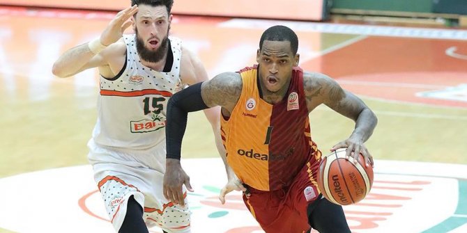 Galatasaray Odeabank, deplasmanda Banvit'i 90-80 yendi