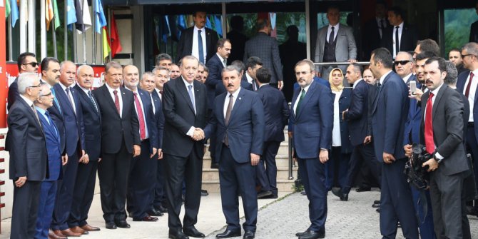 Erdoğan, BBP Genel Merkezi’in ziyaret etti