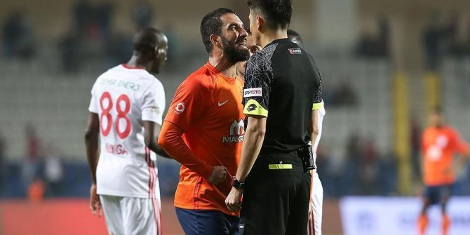 Arda Turan'a verilen ceza İspanya gündeminde