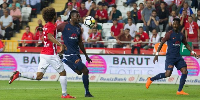 Medipol Başakşehir deplasmanda kazandı