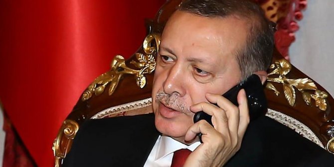 Cumhurbaşkanı Erdoğan, Mukteda Es-Sadr'ı telefonla arayarak tebrik etti