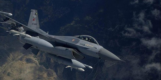 Hakkari'de 4 terörist etkisiz hale getirildi