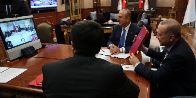 Cumhurbaşkanı Erdoğan ve Maduro telekonferansla anlaşma imzaladı
