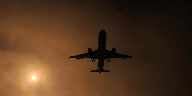 Küba'da yolcu uçağı düştü