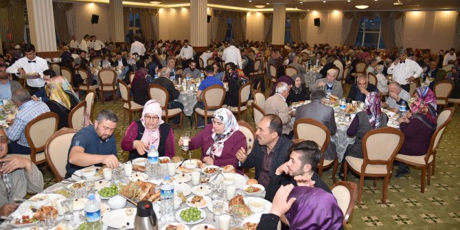 "Gelenekselleşen Altındağ iftarları" 13 yaşında