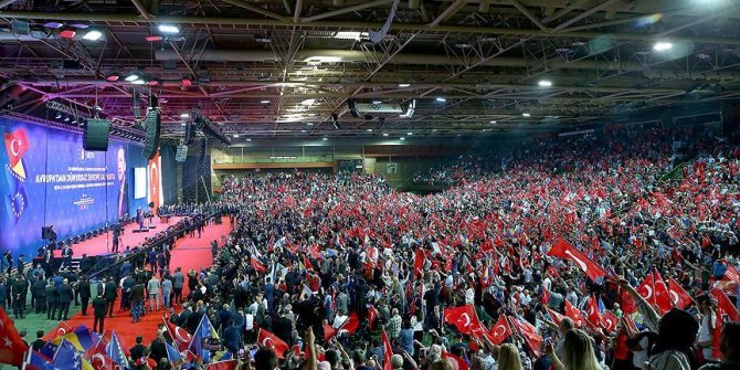 UETD'nin adı Uluslararası Demokratlar Birliği oldu