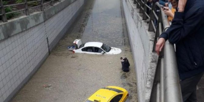 Ankara'yı sel vurdu: Onlarca kişi mahsur kaldı!