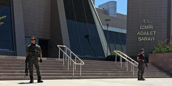 İzmir'deki FETÖ davasında 104 sanığa ağırlaştırılmış müebbet