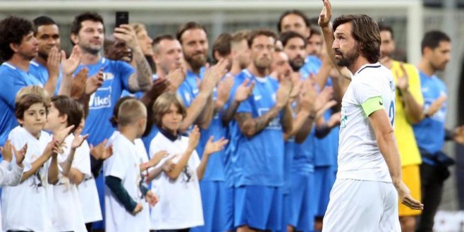 Pirlo'nun jübilesinde yıldızlar geçidi