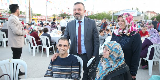 Yenikent’te iftar sofrası