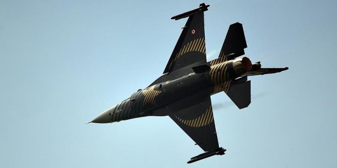 Gösteri uçuşlarının iptal edildiği iddiaları çürütüldü