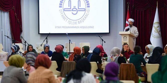 Kadın STK'lerin gayretleri her türlü takdirin üstündedir