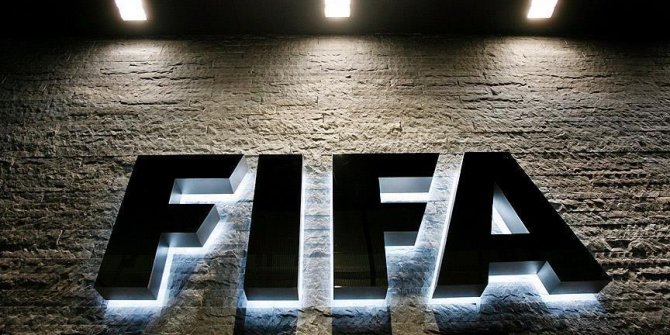 FIFA, Suudi Arabistanlı hakemi listeden çıkardı