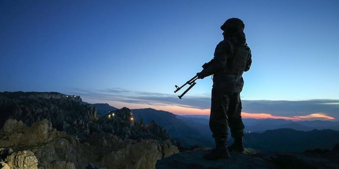 Irak'ın kuzeyindeki operasyonda 3 asker şehit oldu