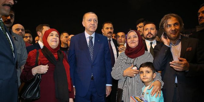 Cumhurbaşkanı Erdoğan Taksim Meydanı'nda