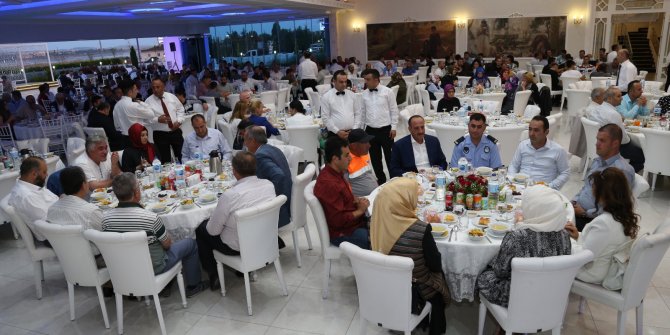 Gölbaşı'nda personelle iftar buluşması