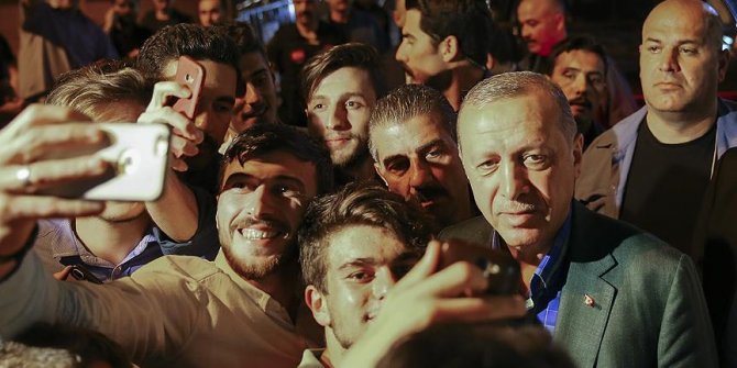 Erdoğan'ı memleketinden hemşehrileri uğurladı