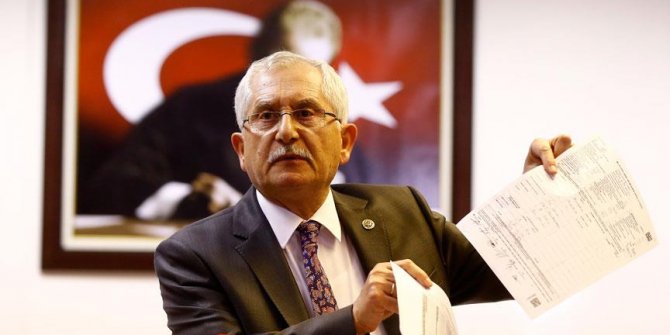 Erdoğan oyların salt çoğunluğunu aldı