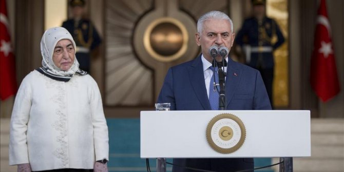 Sistemler değişir, asıl olan değerlerdir