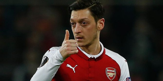 Arsenal'de 10 numara Mesut'un