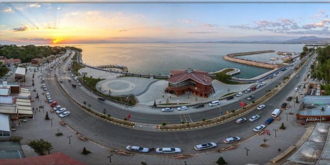 Çehresi değişen Edremit batı sahillerini aratmıyor