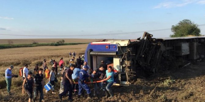 Tren kazasıyla ilgili 2 makinist ifadeleri alınmak üzere savcılığa çağrıldı