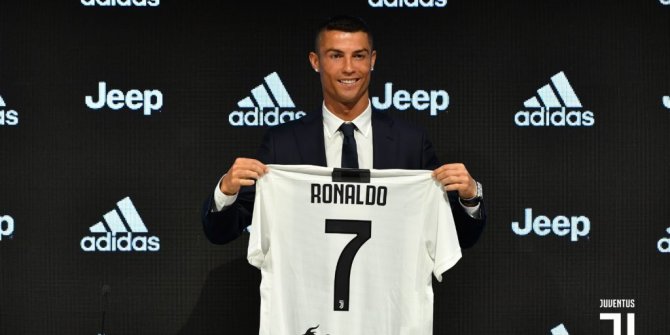 Ronaldo imzayı attı