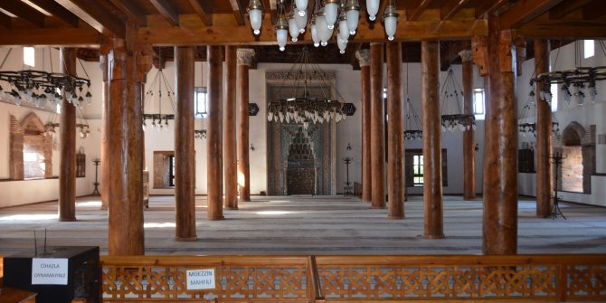 Mimari harikası Arslanhane Camii