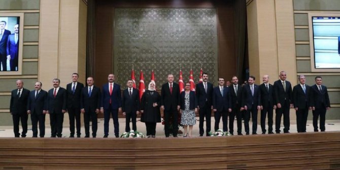 Bakanlar 100 günlük eylem planı hazırlıyor.