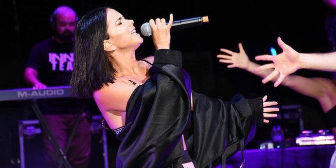 Inna, Bodrum'da konser verdi