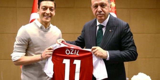 Özil, Türkiye'nin önünü açtı!