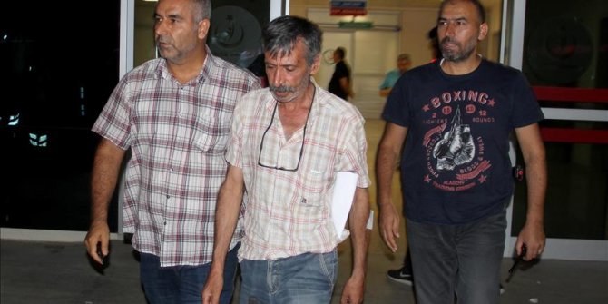 Tartıştığı oğlunu bıçakla yaralayan baba gözaltına alındı