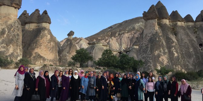 Hanımlar Kapadokya’da