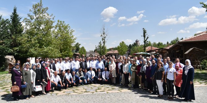 AK Parti Ankara il yerel yönetimler toplantısı Altınköy'de yapıldı