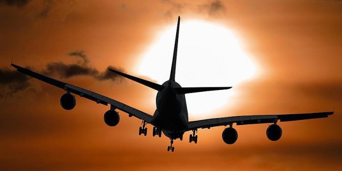 Iraklı iki pilot havada kavga etti