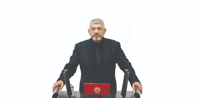 Nazır Cihangir İslam: Ahlâkın zeminiyle oynuyorsunuz