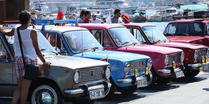 'Murat 124' tutkunları 'Engelsiz Yaz Festivali'nde buluştu