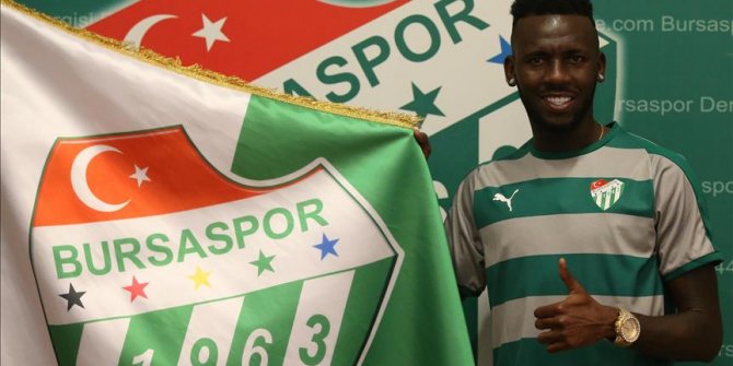 Bursaspor, sambacı genç yıldızla sözleşme imzaladı