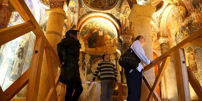 Kapadokya'daki müzelere turistler akın ediyor