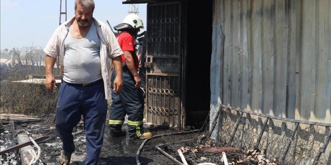 Sığındığı baraka yangında kül oldu