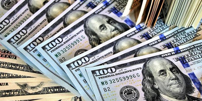 ABD'nin dış ticaret açığı Trump'ın tarifelerine rağmen rekora koşuyor